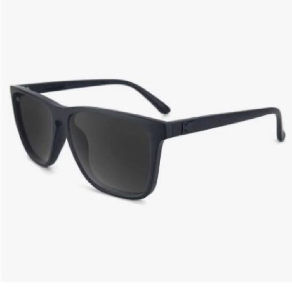 Oversized Sunglasses Blocks Rays and provides 100% UV Protection